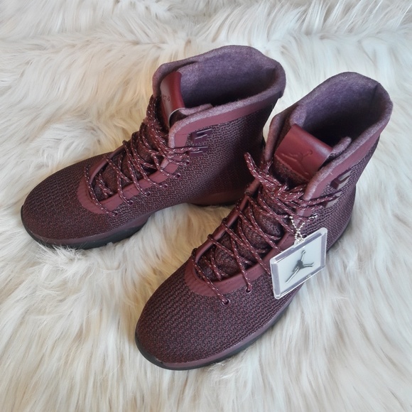 NEW Nike Jordan Future Boots - Picture 3 of 7